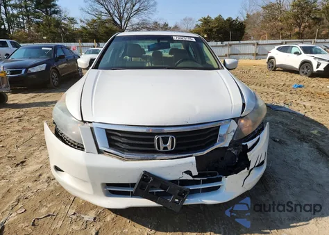 2010 Honda Accord Exl z USA, uszkodzony, nr VIN 5KBCP3F83AB011604